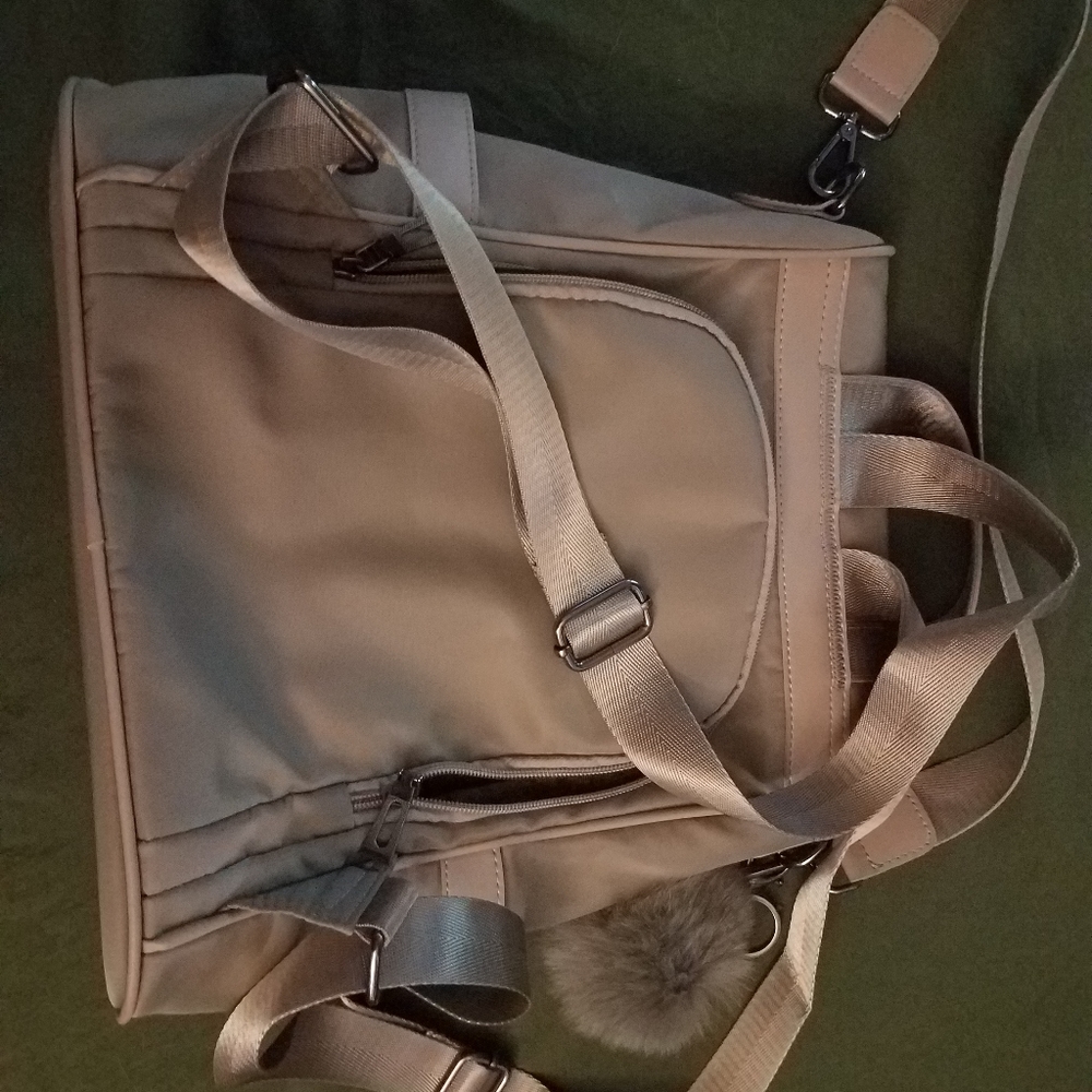 Backpack - Picture 2 of 3